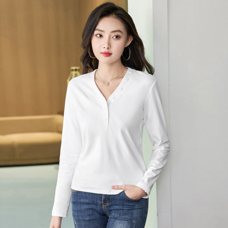 Long sleeved women's V-neck solid color top