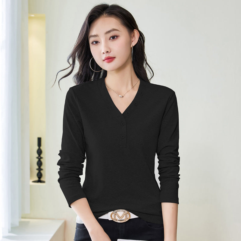 Long sleeved women's V-neck solid color top